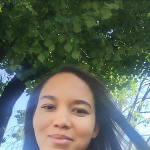 Meet your Posher, Dayna